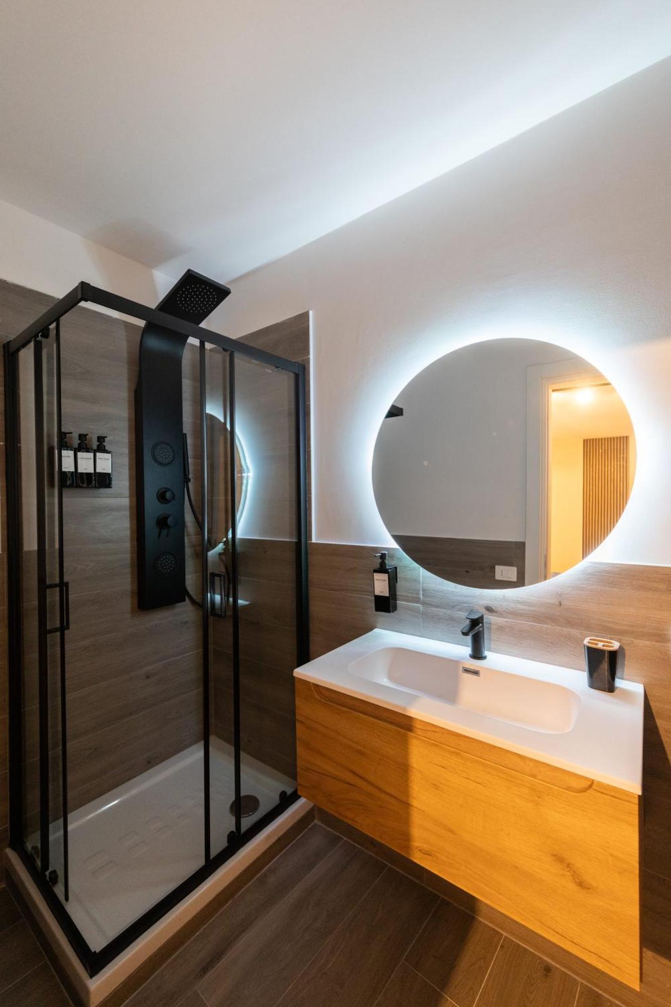 Urban Chic Luxury Suite Apartments Roma Exterior foto
