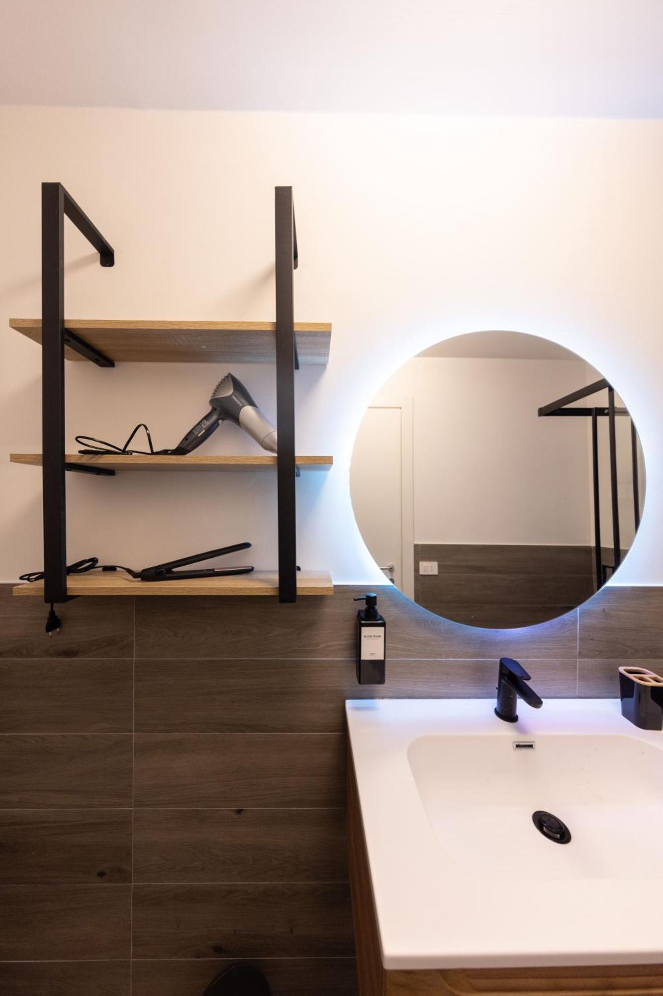 Urban Chic Luxury Suite Apartments Roma Exterior foto